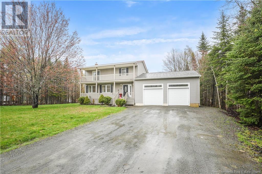 122 Burnett Drive, Hanwell, New Brunswick  E3C 2J4 - Photo 1 - NB118508