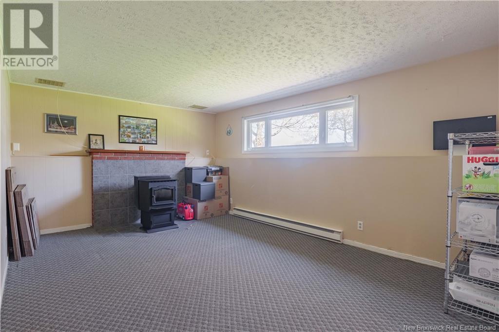 65 Oliver Crescent, New Maryland, New Brunswick  E3C 1E2 - Photo 25 - NB118146
