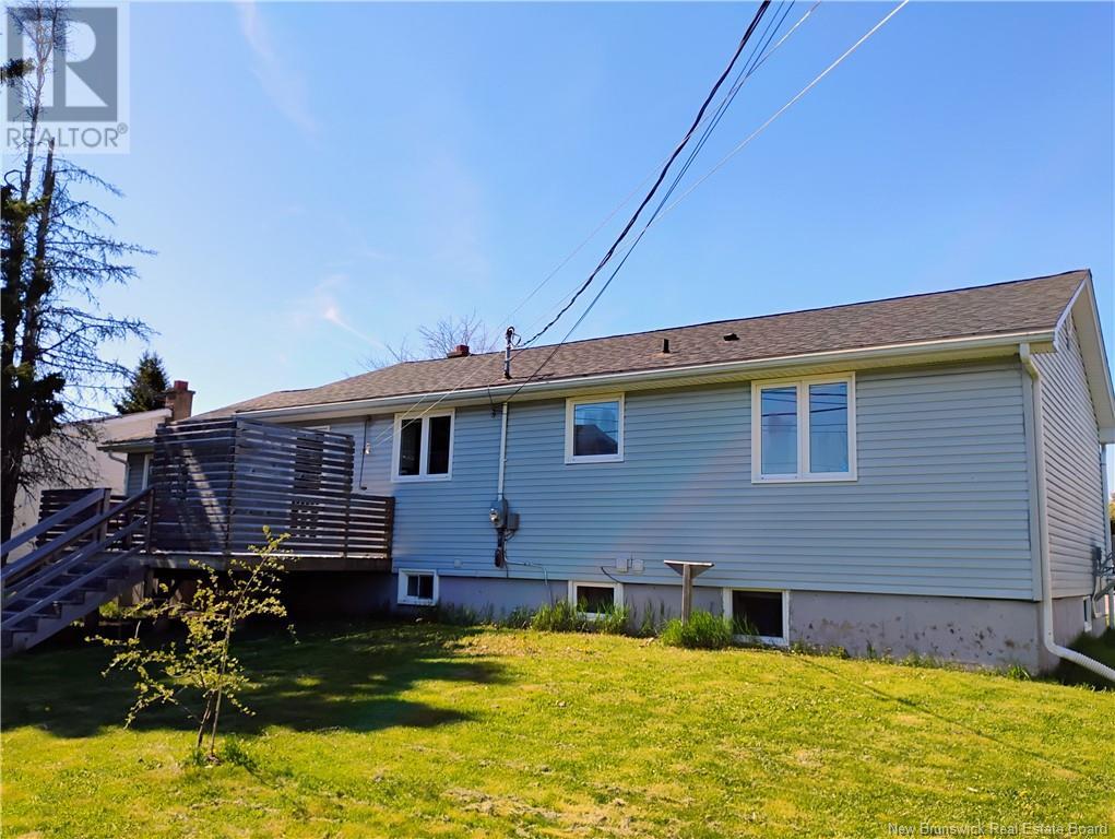254 Chantal, Dieppe, New Brunswick  E1A 4X9 - Photo 4 - NB118460