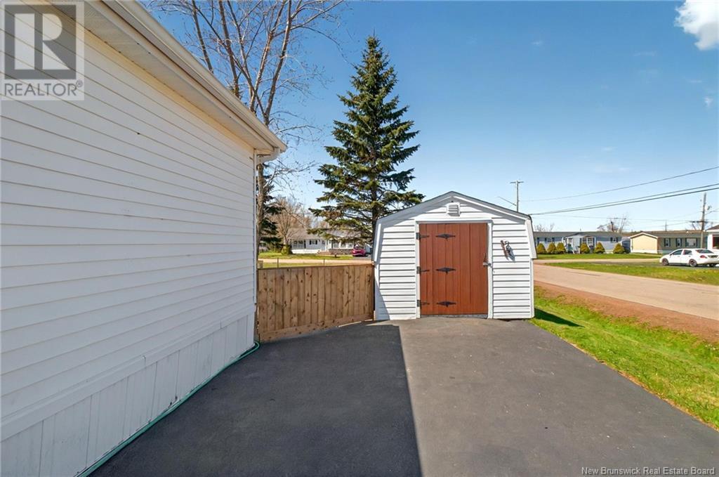 1 Jasper Street, Moncton, New Brunswick  E1H 2X6 - Photo 32 - NB118264