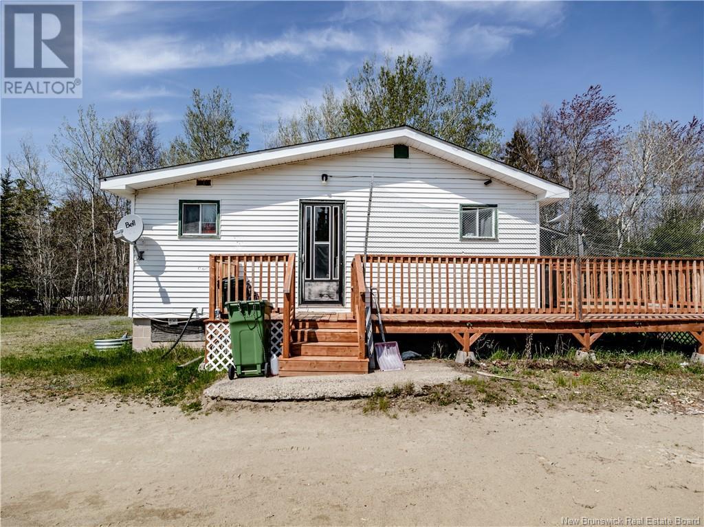 130 Pirogue, Richibouctou-Village, New Brunswick  E4W 1J8 - Photo 3 - NB118235