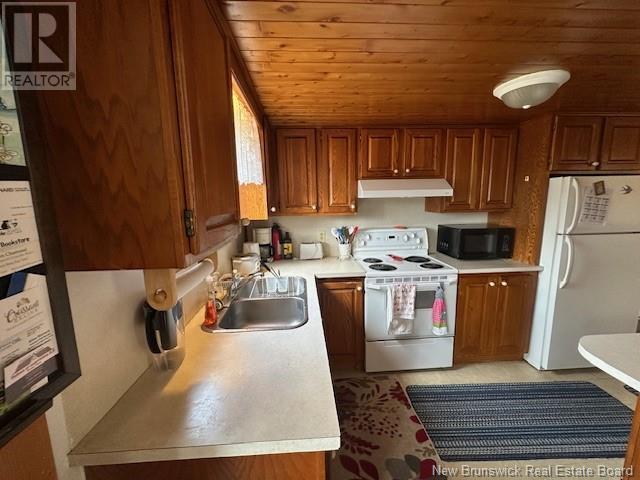 797 Chaleur Street, Charlo, New Brunswick  E8E 2E1 - Photo 6 - NB118563