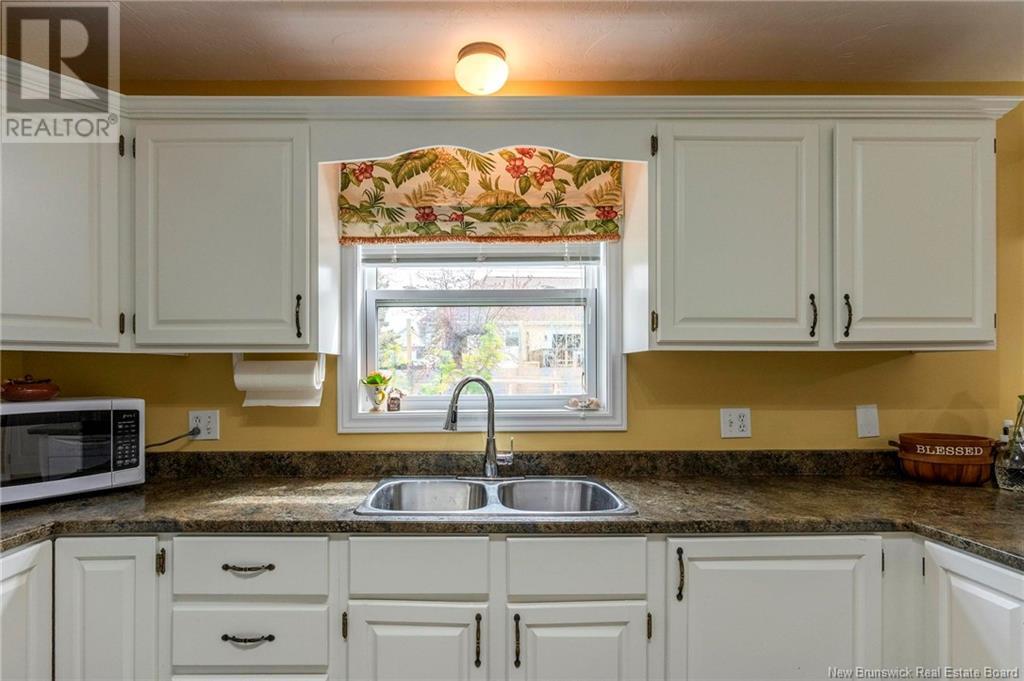 59 Silverstone Drive, Moncton, New Brunswick  E1G 1G8 - Photo 11 - NB118496