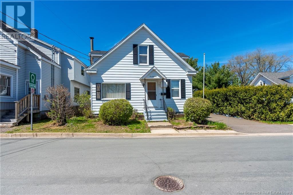 71 Pleasant Street, Moncton, New Brunswick