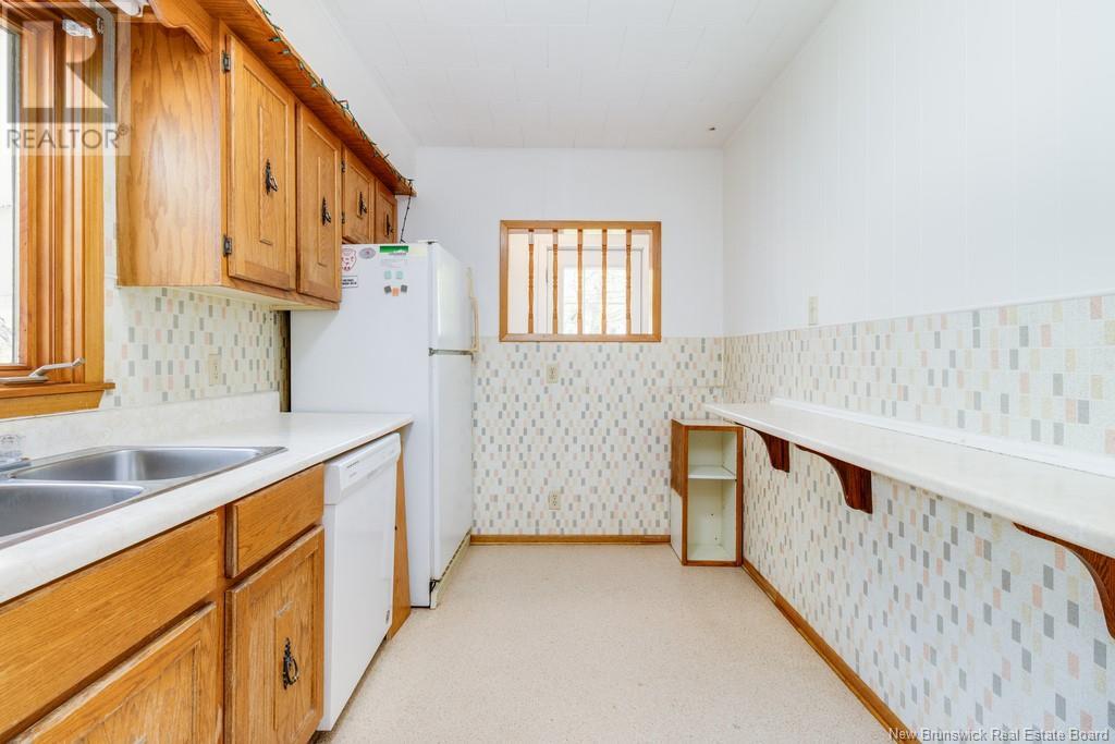 731 Reid Street, Fredericton, New Brunswick  E3B 3V6 - Photo 7 - NB118533