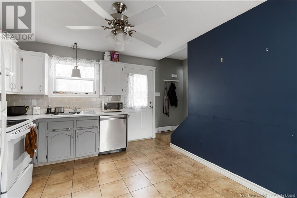 160 Thomas, Dieppe, New Brunswick  E1A 6B9 - Photo 20 - NB118620