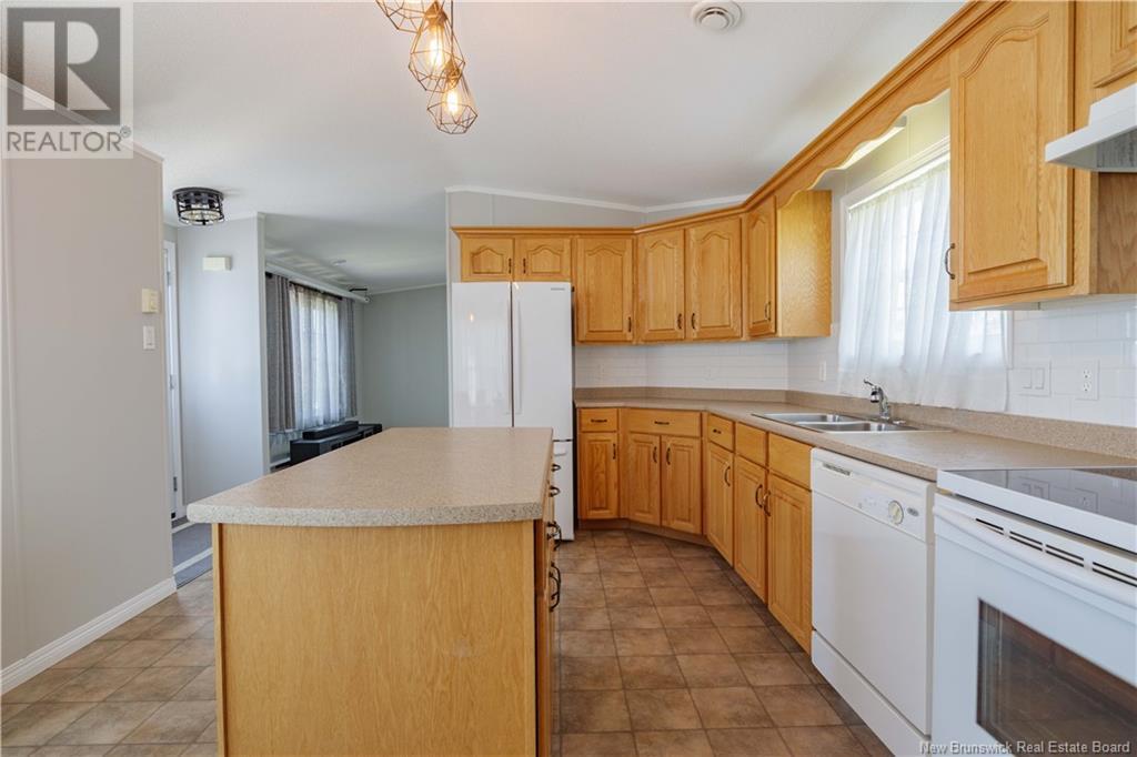 122 Glenmar Drive, Fredericton, New Brunswick  E3G 0S3 - Photo 7 - NB118310