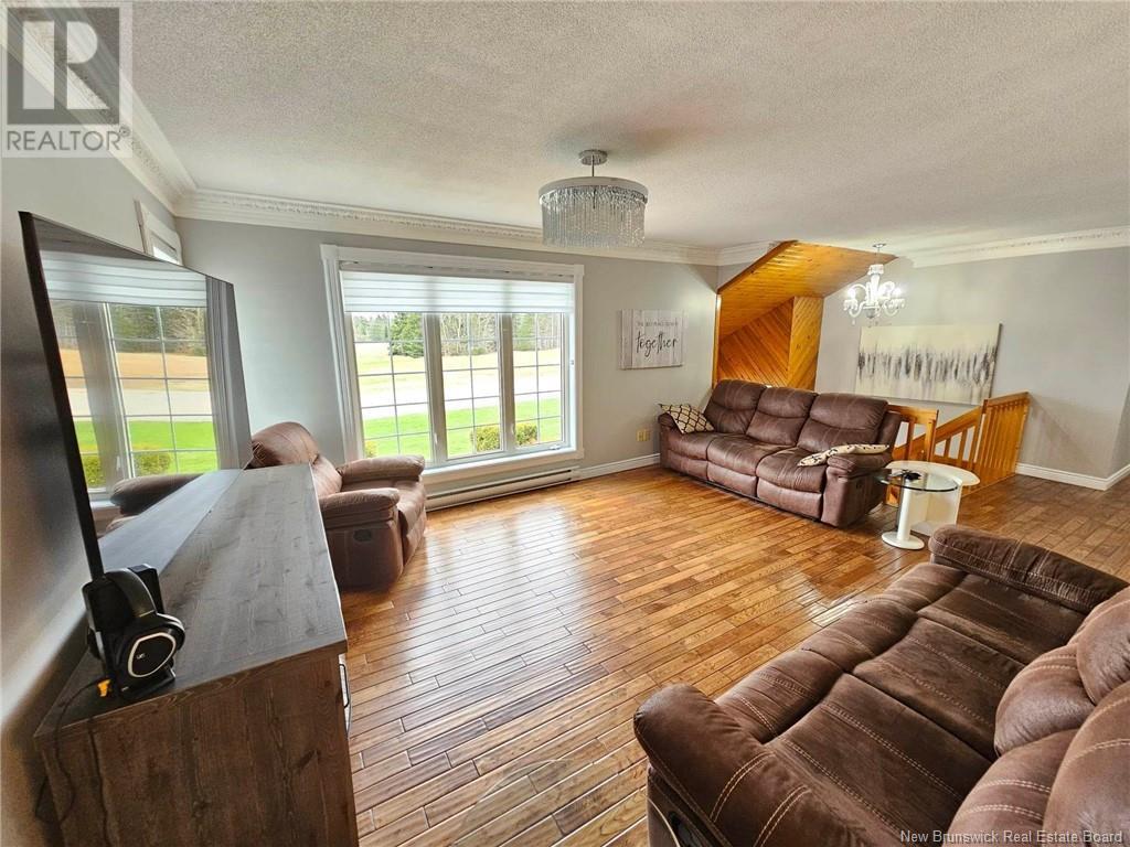 420 Principale Street, Petit-Rocher, New Brunswick  E8J 1N8 - Photo 18 - NB118633
