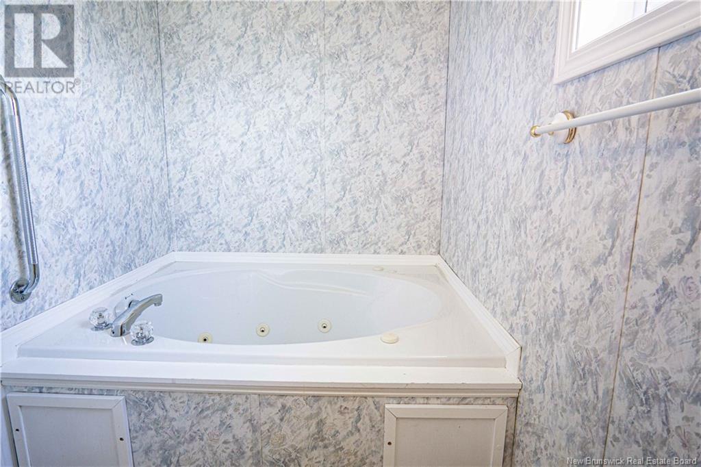 20 Sherry's Lane, Fredericton, New Brunswick  E3C 1L8 - Photo 32 - NB118560