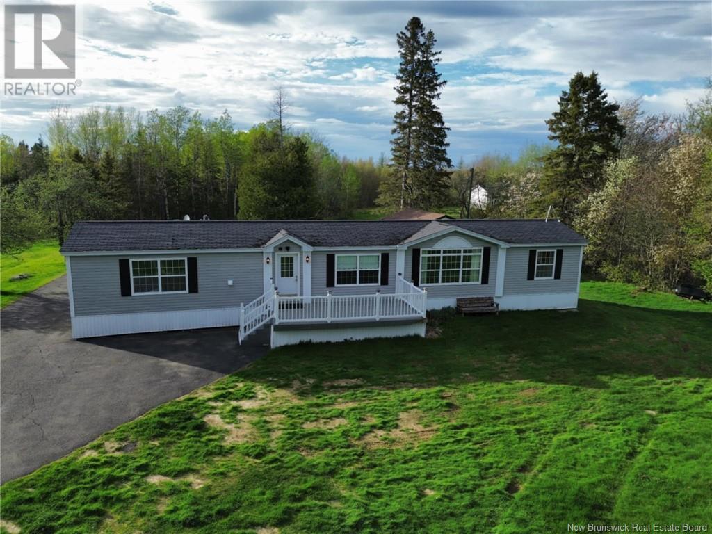 19 Cox Point Road, Cumberland Bay, New Brunswick