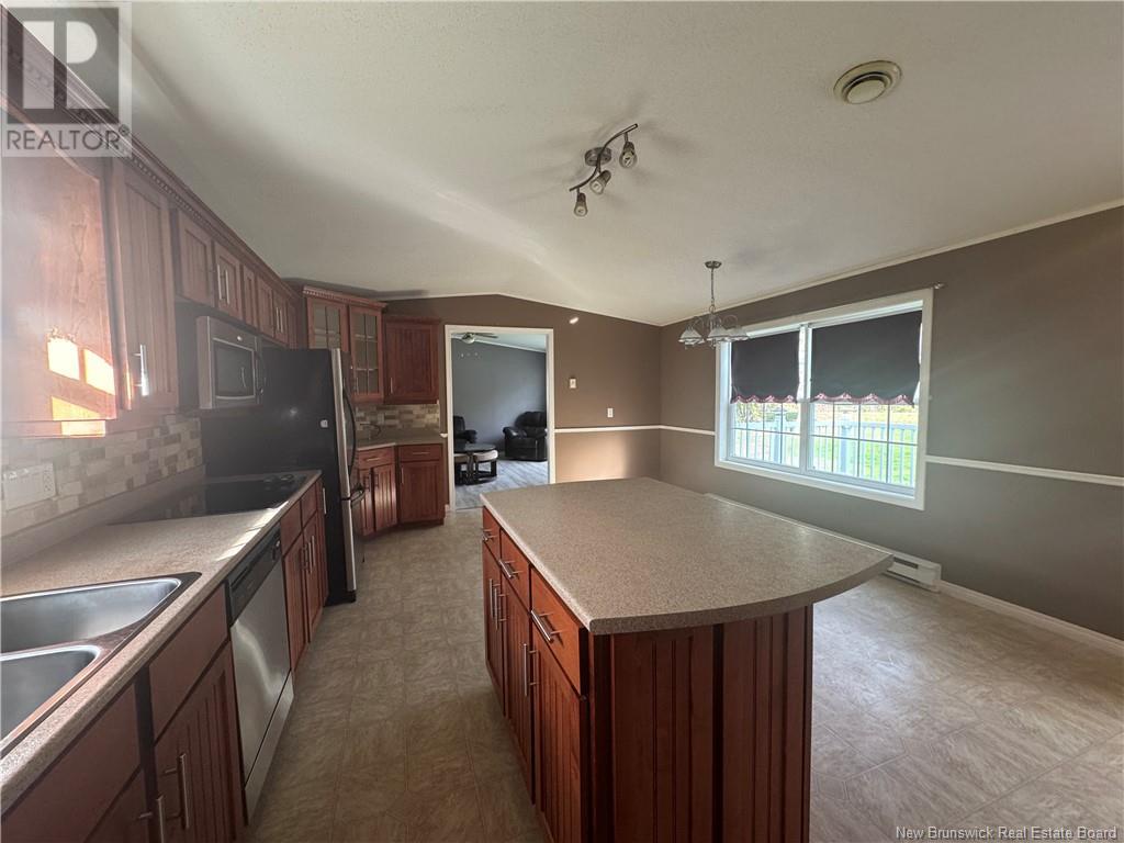 19 Cox Point Road, Cumberland Bay, New Brunswick  E4A 2X1 - Photo 7 - NB118678