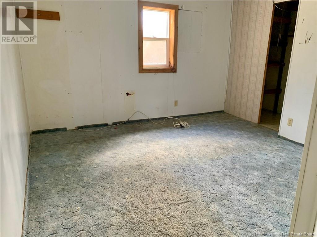 3787 Main, Belledune, New Brunswick  E8G 2K2 - Photo 12 - NB116195