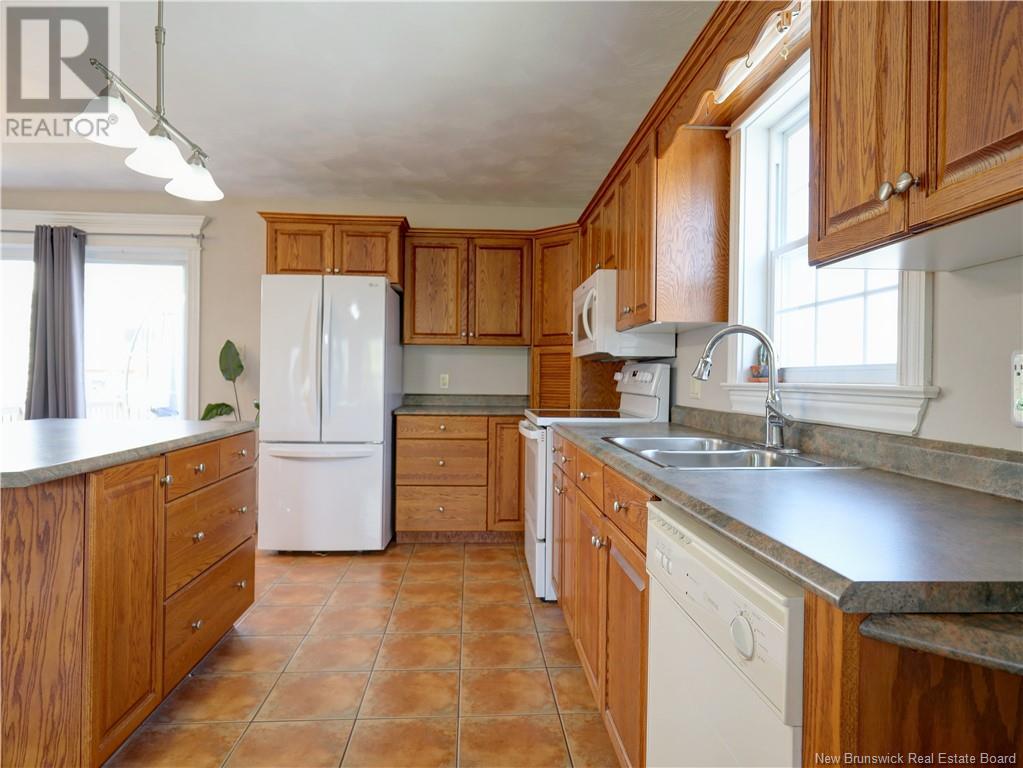 13 Glen Eyre Court, Fredericton, New Brunswick  E3C 2P7 - Photo 8 - NB118660