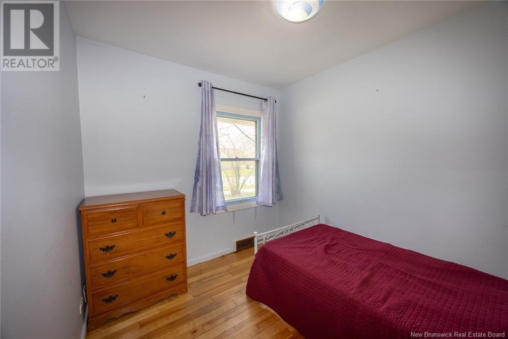 731 Dobie Street, Fredericton, New Brunswick  E3A 2Z3 - Photo 12 - NB118380