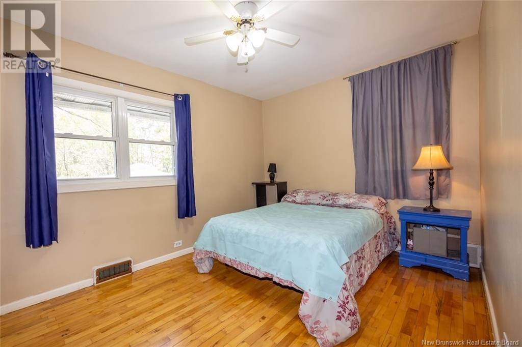 731 Dobie Street, Fredericton, New Brunswick  E3A 2Z3 - Photo 14 - NB118380