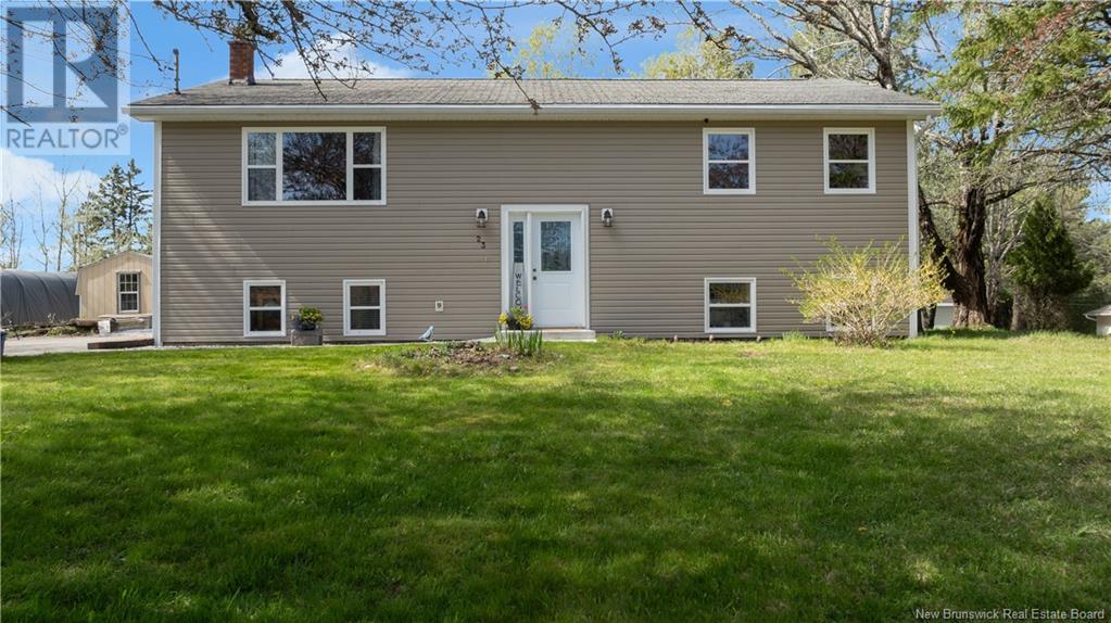 23 Phillips Drive, Quispamsis, New Brunswick  E2E 4T7 - Photo 3 - NB118352
