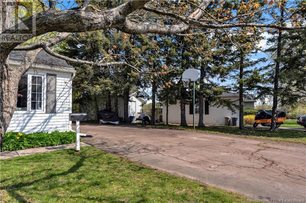 26 Emery Street, Riverview, New Brunswick  E1B 1A9 - Photo 28 - NB118549