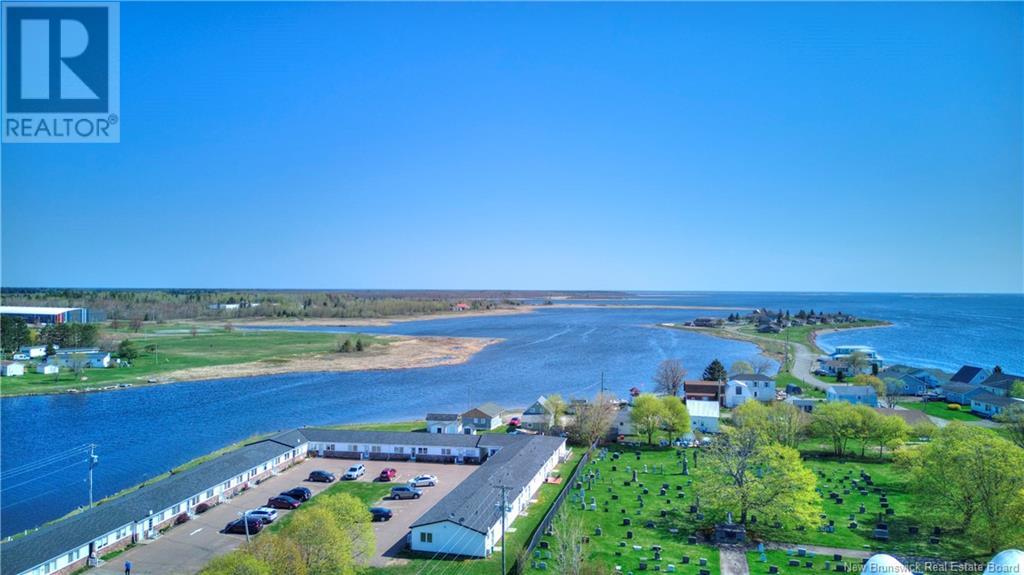 9448 Main Street, Richibucto, New Brunswick  E4W 4E3 - Photo 9 - NB118702