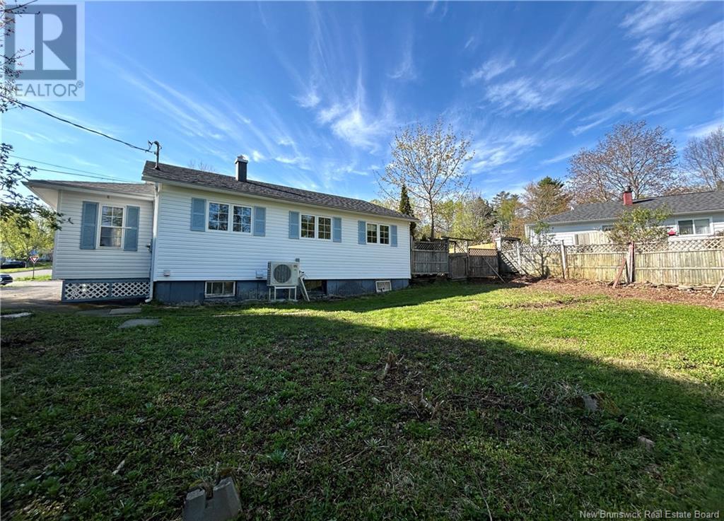 1 Robin Drive, Fredericton, New Brunswick  E3C 1K6 - Photo 20 - NB118658