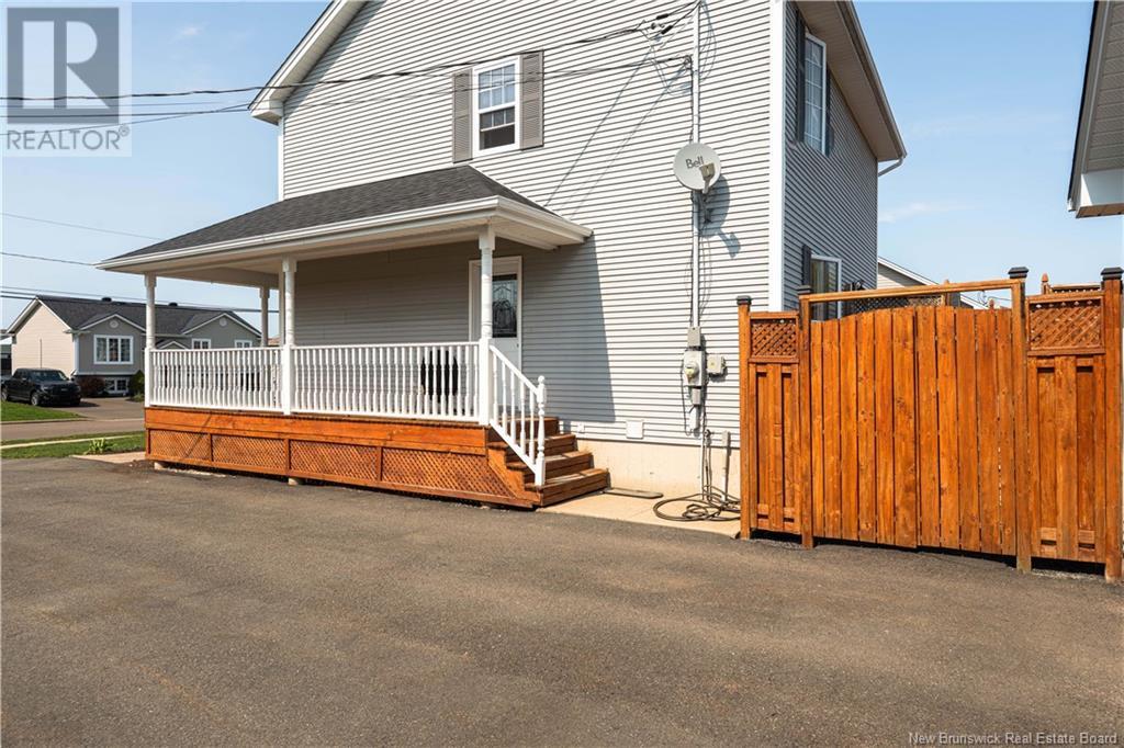 266 Bulman Drive, Moncton, New Brunswick  E1G 5P2 - Photo 5 - NB118647