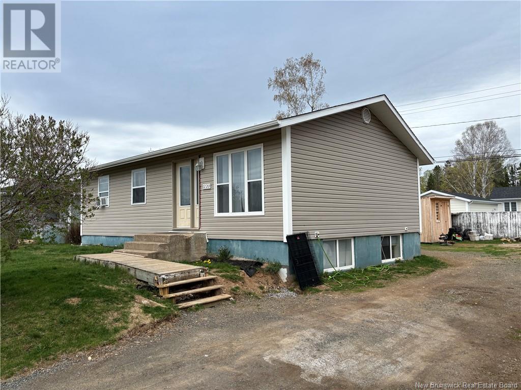 1220 Vantassell, Bathurst, New Brunswick  E2A 4C8 - Photo 2 - NB118707