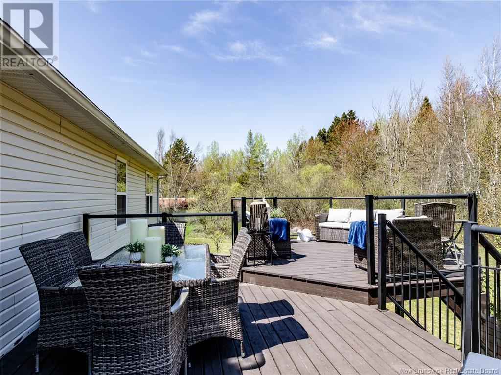 21 Rogers, Berry Mills, New Brunswick  E1G 2N2 - Photo 38 - NB118443