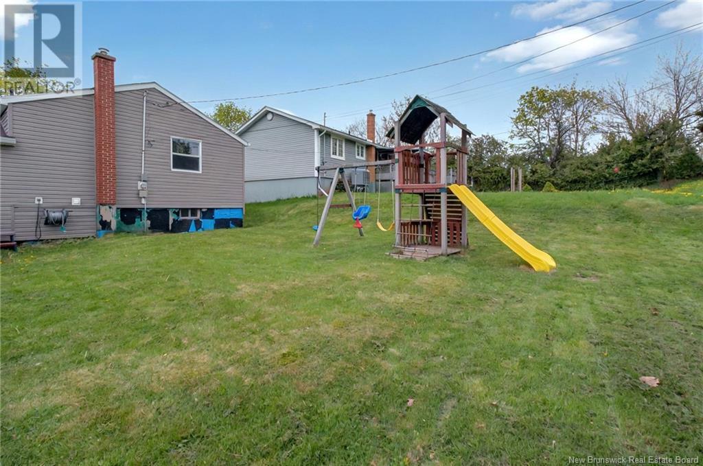 38 Riverlea, Riverview, New Brunswick  E1B 3N3 - Photo 13 - NB118797