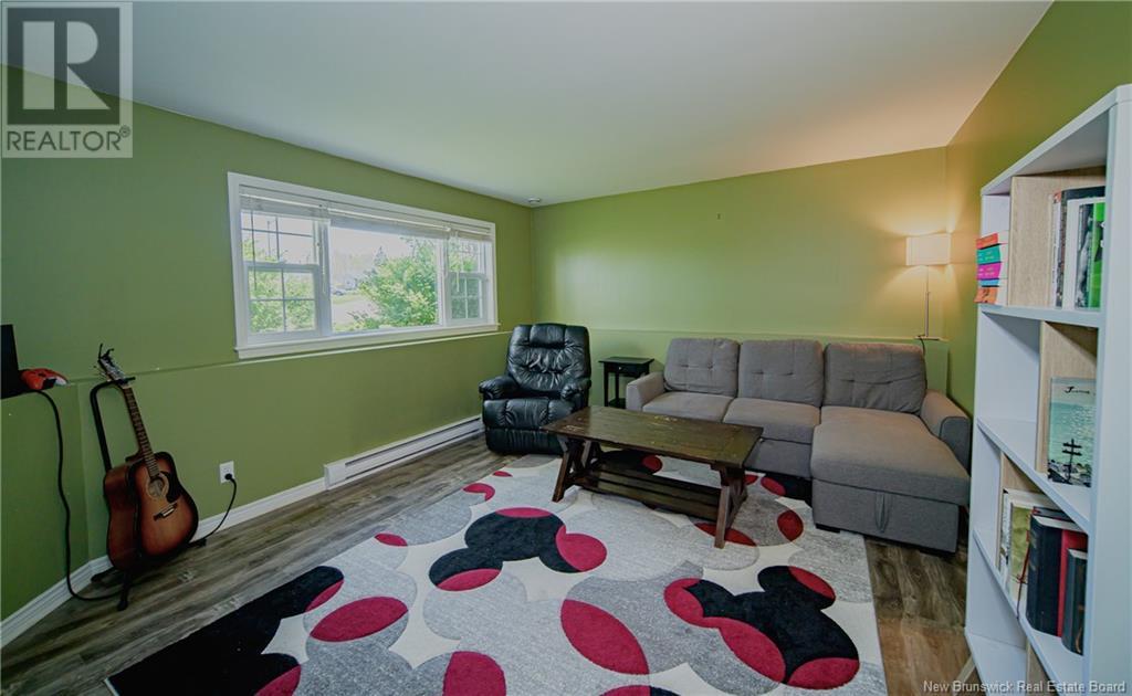 62 Lansdown Avenue, Oromocto, New Brunswick  E2V 4P3 - Photo 25 - NB118788