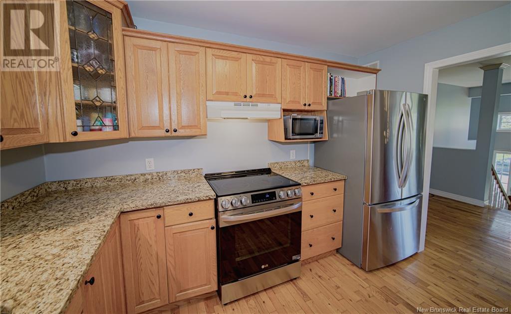62 Lansdown Avenue, Oromocto, New Brunswick  E2V 4P3 - Photo 4 - NB118788