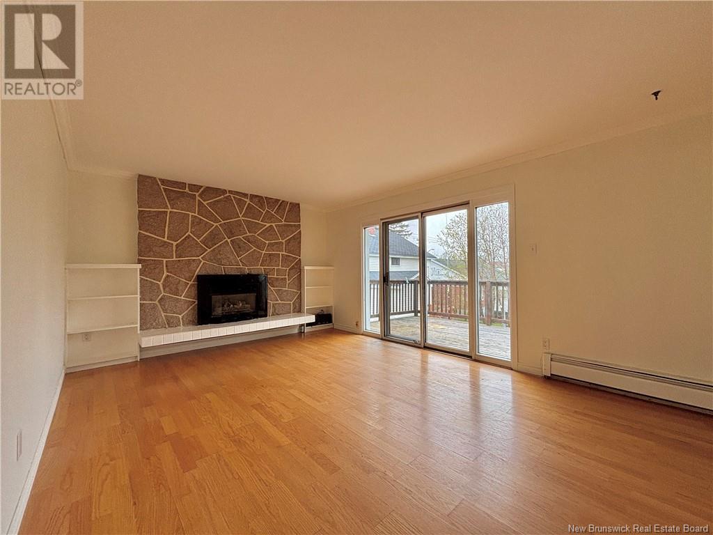 205 York, Bathurst, New Brunswick  E2A 1G9 - Photo 21 - NB118794