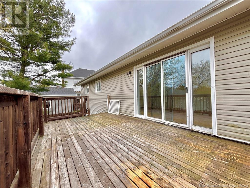 205 York, Bathurst, New Brunswick  E2A 1G9 - Photo 22 - NB118794
