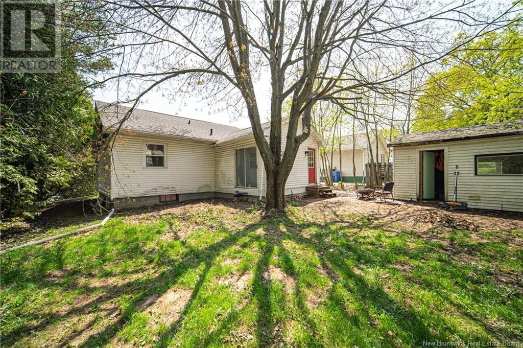 683 Kitchen Street, Fredericton, New Brunswick  E3B 3Z6 - Photo 22 - NB118784