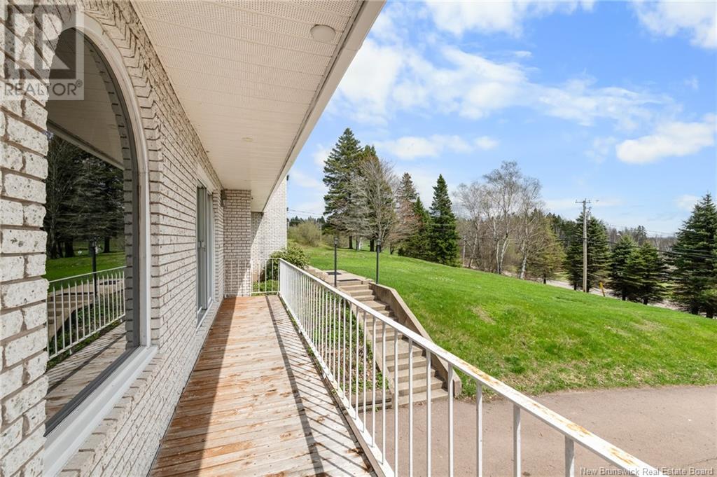71 Queensway Drive, Moncton, New Brunswick  E1G 2L1 - Photo 23 - NB118403