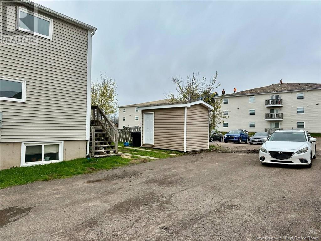 371-373-375 Gauvin Road, Dieppe, New Brunswick  E1A 1M6 - Photo 8 - NB118315