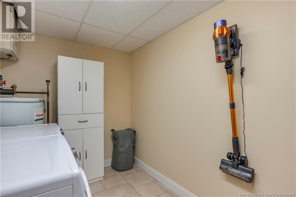 88 Woods Terrace Unit# 207, Moncton, New Brunswick  E1G 1X6 - Photo 21 - NB118642