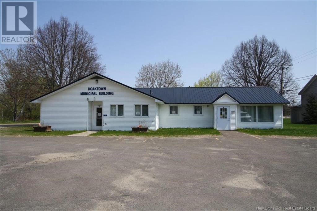 8 Miramichi Street, Doaktown, New Brunswick