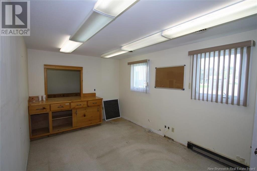 8 Miramichi Street, Doaktown, New Brunswick  E9C 1C8 - Photo 4 - NB118845