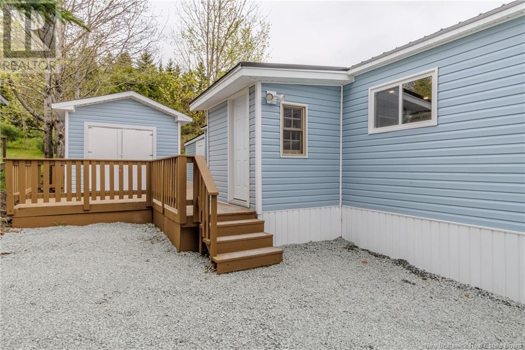 76 Glenview Drive, Saint John, New Brunswick  E2H 2R6 - Photo 5 - NB118882