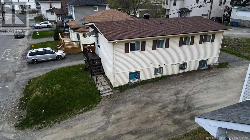 16 Lynott Street, Edmundston, New Brunswick  E3V 1S6 - Photo 3 - NB118896