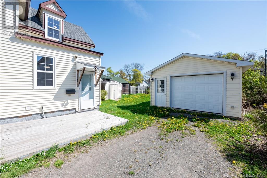 23 North Street, Moncton, New Brunswick  E1C 5X7 - Photo 2 - NB118772