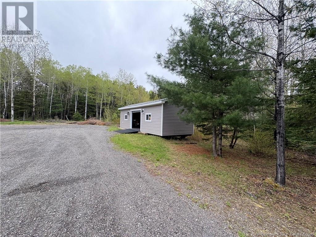 53 Kelly Road, Miramichi, New Brunswick  E1N 0B5 - Photo 2 - NB118899