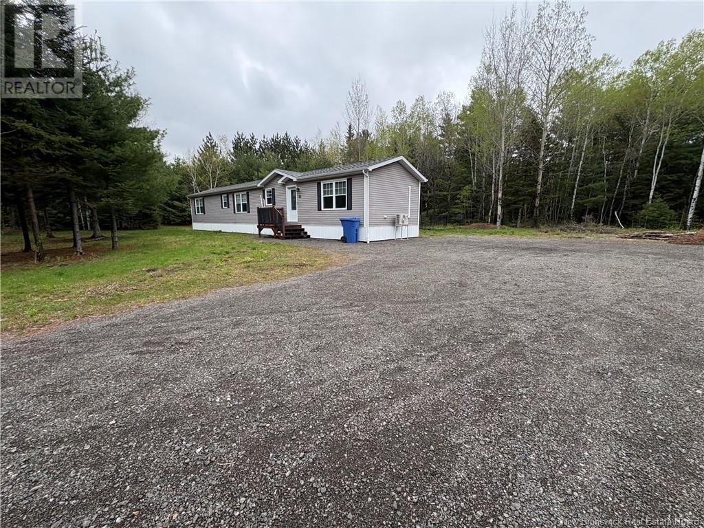53 Kelly Road, Miramichi, New Brunswick  E1N 0B5 - Photo 3 - NB118899