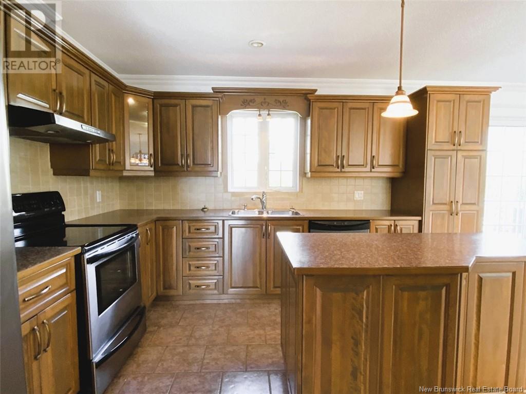 14 Des Champs Street, Edmundston, New Brunswick  E3V 4Z3 - Photo 7 - NB118908