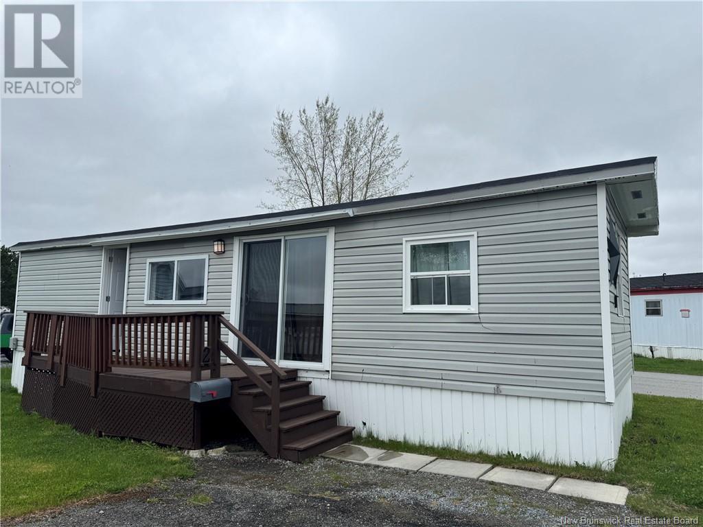 2 Starling Street, Saint John, New Brunswick  E2J 2R8 - Photo 3 - NB118846