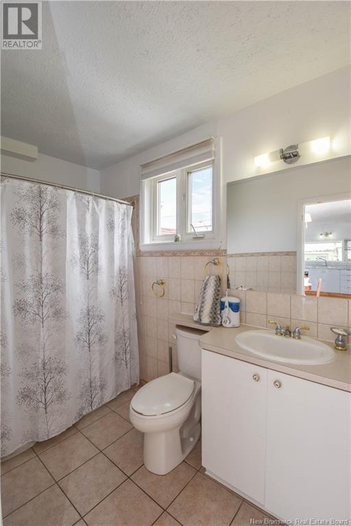 90 Saint-Pierre Est Boulevard, Caraquet, New Brunswick  E1W 1B6 - Photo 27 - NB118914