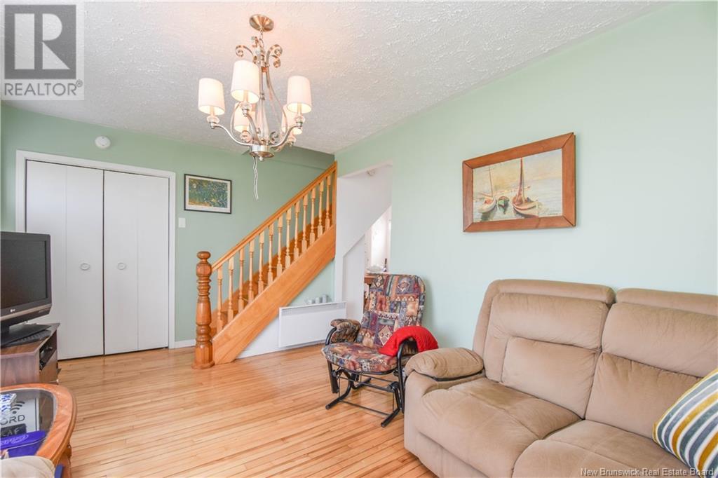 90 Saint-Pierre Est Boulevard, Caraquet, New Brunswick  E1W 1B6 - Photo 29 - NB118914