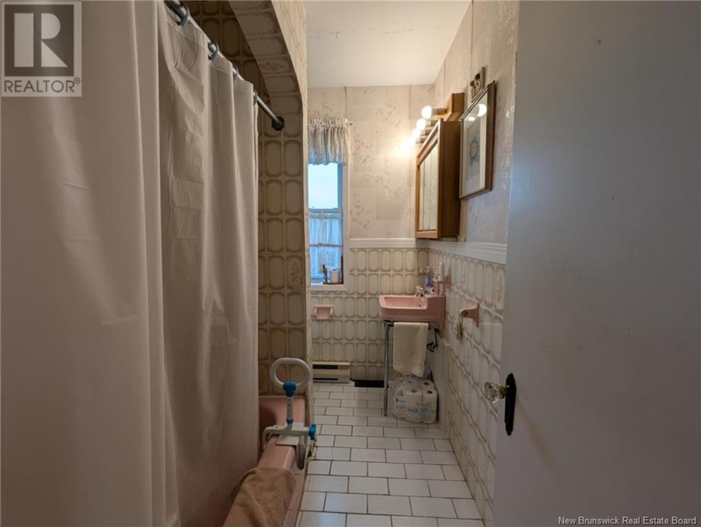 146 Court Street, Riverview, New Brunswick  E1B 1L7 - Photo 12 - NB118809