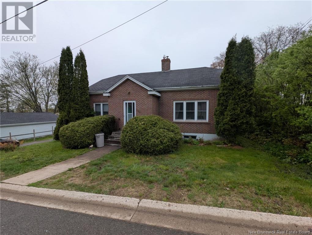 146 Court Street, Riverview, New Brunswick  E1B 1L7 - Photo 4 - NB118809