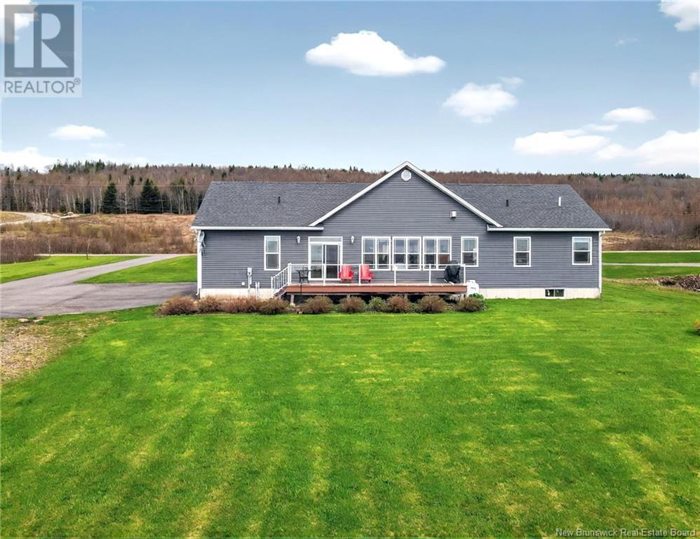 180 School Street, Alma, New Brunswick  E4H 0A3 - Photo 3 - NB118767