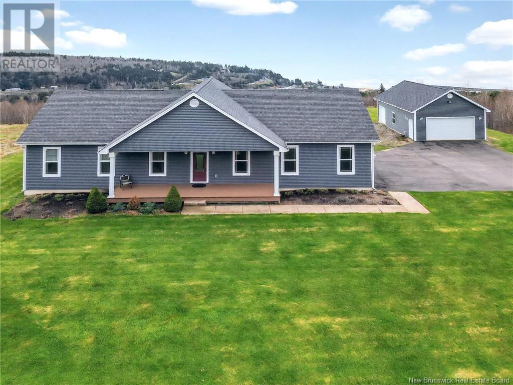 180 School Street, Alma, New Brunswick  E4H 0A3 - Photo 9 - NB118767